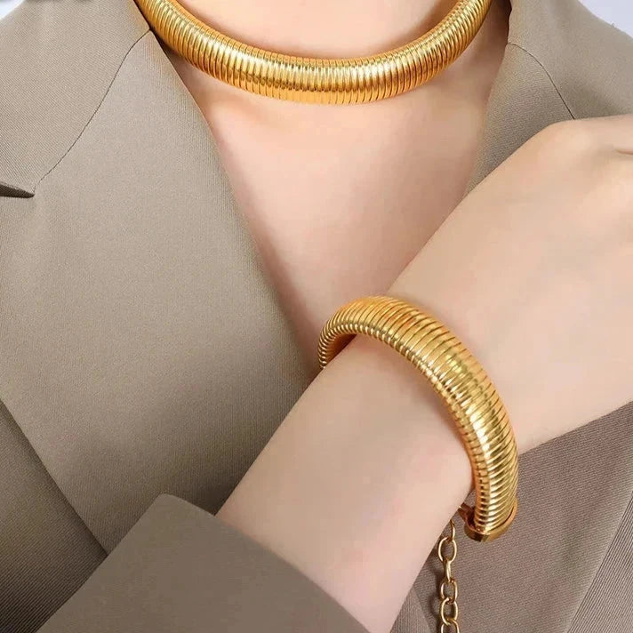 Luma Necklace and Bracelet